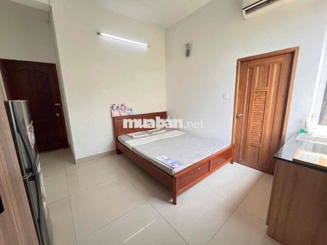 STUDIO CỬA SỔ TRỜI FULL NỘI THẤT THUẬN TIỆN CẦU NGUYỄN VĂN CỪ Q5