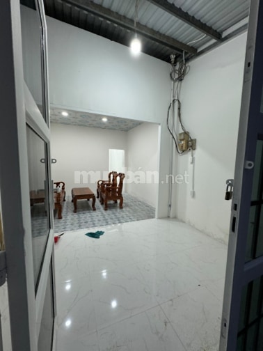 Bán nhà cấp 4, 5.2 tỷ thương lượng đường 379 Tăng Nhơn Phú A -Q9