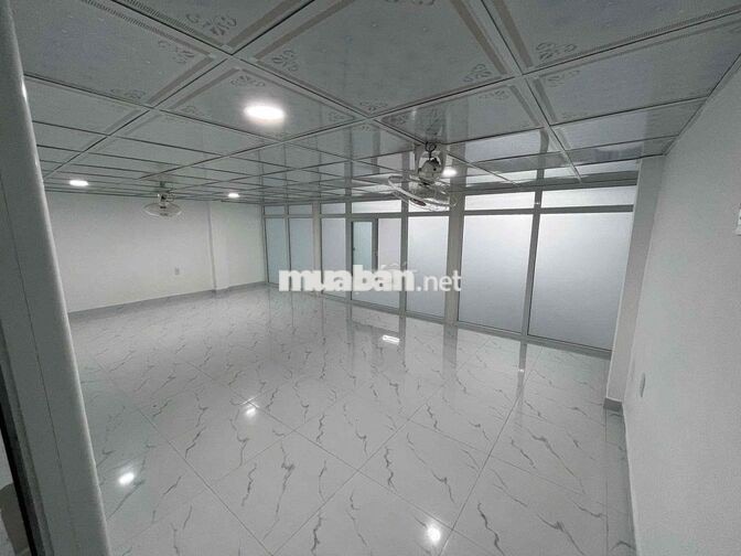 Cho thuê xưởng Gần bến xe an sương 7x26m