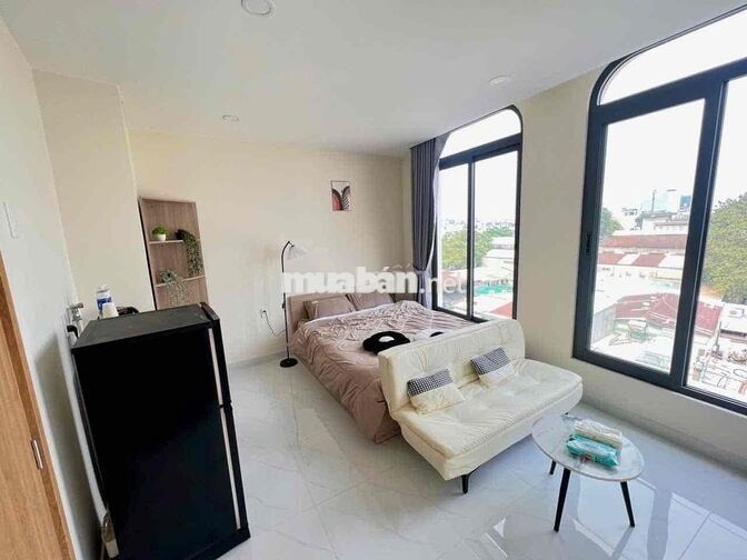 CĂN HỘ CỬA SỔ THOÁNG - MÁY GIẶT RIÊNG - GẦN QUẬN 1