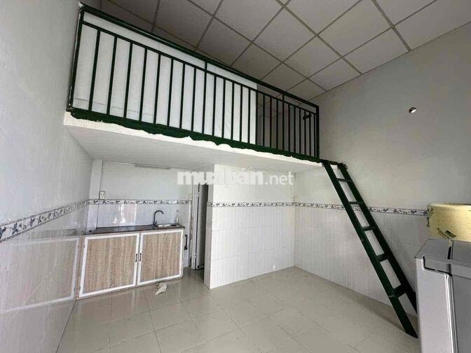 Phòng 2tr4-3tr9 cửa sổ -ban công k nthat- Full nthat
