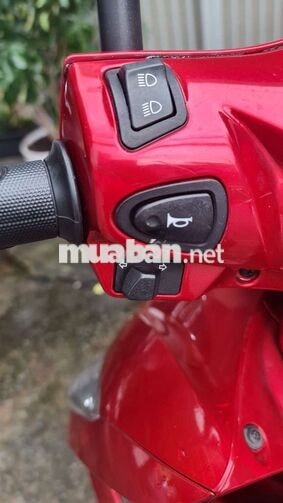 Honda Vision 2025 Cao Cấp màu Đỏ
