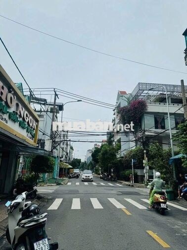 Cho thuê nhà Nguyễn Lâm Tân Phú-8x20m sàn suốt 19 triệu/ tháng\