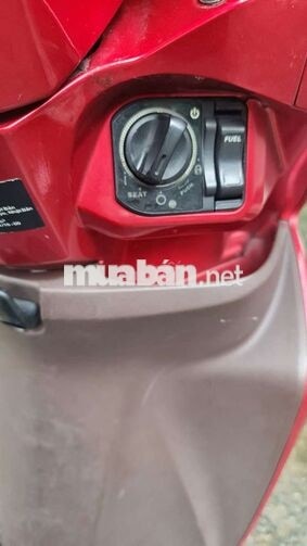 Honda Vision 2025 Cao Cấp màu Đỏ