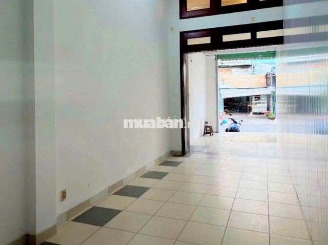 mặt bằng kinh doanh đường lớn ở khu sân bay kế bên trường đại học 