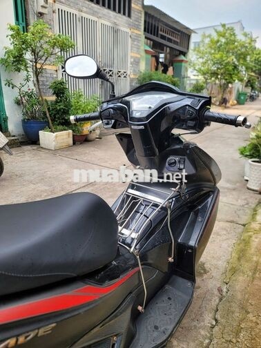 Honda Air Blade Black Edition 2015