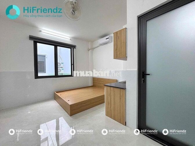 Studio cửa sổ thoáng đầy đủ nội thất ngay CMT8