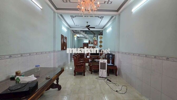 Hạ giá cực kỳ tốt, rẻ bằng lô đất!!! nhà gần chợ Đại Hải