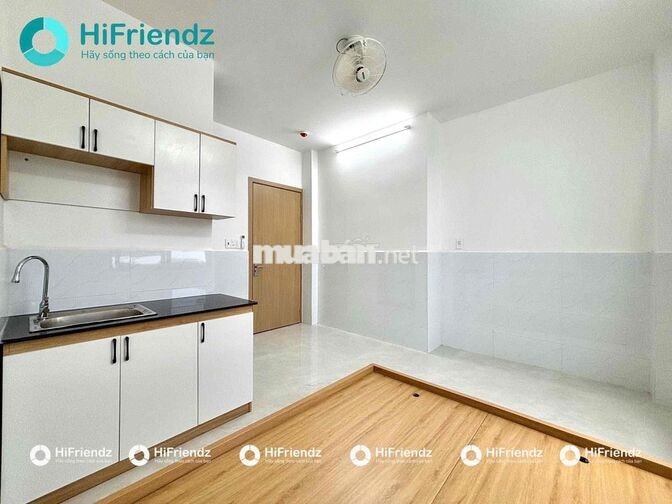 Studio cửa sổ thoáng đầy đủ nội thất ngay CMT8