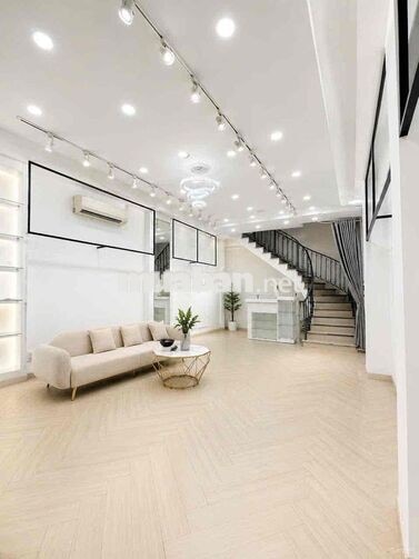 CHO THUÊ MT 79 NGUYỄN THỊ MINH KHAI Q1 – 5x15M – TRỐNG SUỐT 39TR