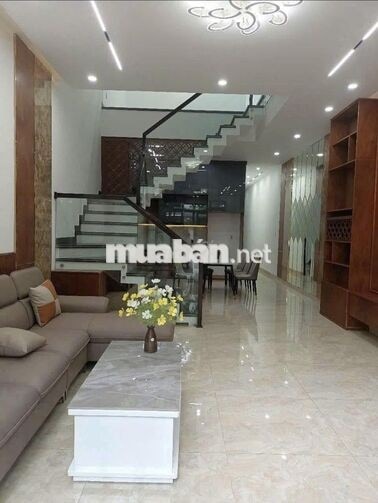 Cho thuê nhà Nguyễn Hữu Tiến, Tân Phú, 4PN, 20tr/tháng