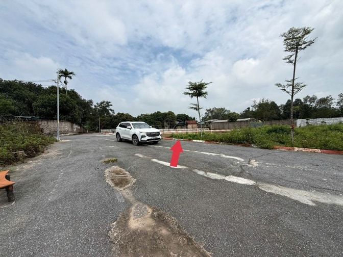 CHÍNH CHỦ CHÍNH THỨC CẮT LỖ BÁN 100M2 ĐẤT HÓA LẠC,