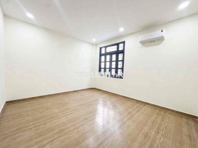 Cho thuê nhà đẹp đường Bình Lợi. Diện tích 5x22m. Giá 25tr/tháng