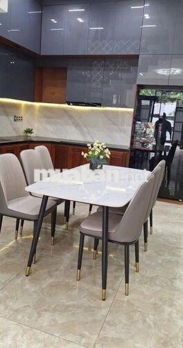 Cho thuê nhà Nguyễn Hữu Tiến, Tân Phú, 4PN, 20tr/tháng