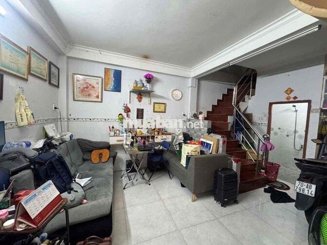 Nguyên căn 1trệt 2lầu hẻm Nguyễn Văn Đậu, 2pn 2wc