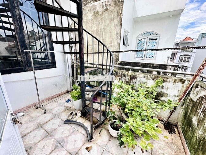 2PN Full NT giá siêu mềm ngay Cầu Phú Mỹ Quận 7 40m2. Trống sẵn
