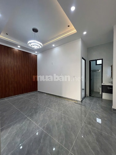 Bán nhà 1 Trệt 1 Lầu-75m2,SHR cách Hóc Môn chỉ 2km,khu đông dân
