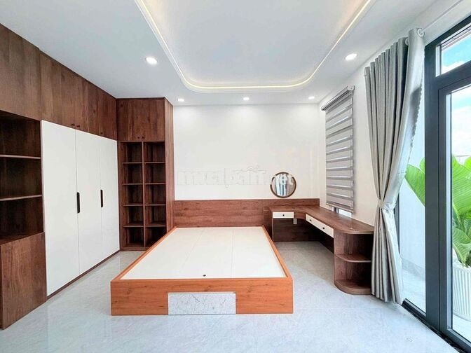 Nhà Ngày Khu Tên Lửa ( 4,6m x 14m ) Nhà Đẹp Full Nội Thất