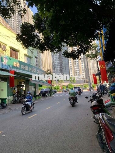MẶT TIỀN NGUYỄN HỮU CẢNH KHU SẦM UẤT 10M NGANG CHO MỞ QUÁN ĂN 