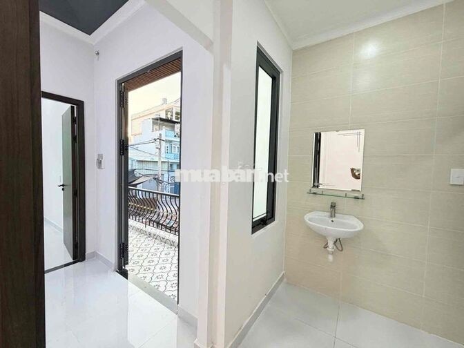 Bán gấp Nhà đẹp 2 Tầng Hương Lộ 2 BTân, 46m2, hẻm 6m thông, chỉ 4ty.