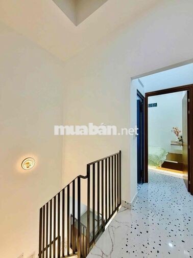Ngay Lotte Nguyễn Văn Lượng, 30m2, 2 Tầng, chỉ  3tỷ95