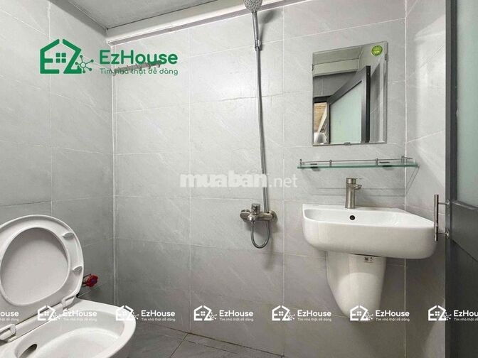 kiot vừa ở vừa kinh doanh - có gác - có bếp - hẻm thông thoáng ô tô