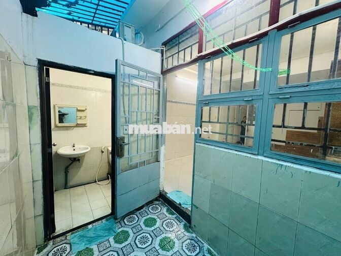 Phòng cho thuê ngay bệnh viện quận 8 