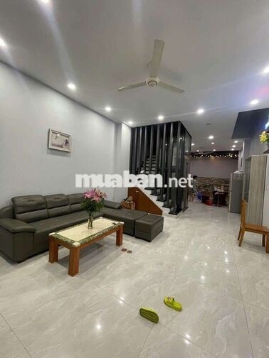 Nhà Phố 5m x 17m. 3 Tầng Có Thang Máy KDC Phú Nhuận 1/ Lê Thị Riêng