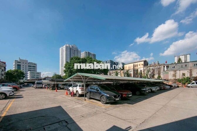 Cho thuê đất làm bãi xe 2000m đường tải lớn giá 40tr