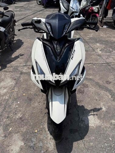 Yamaha NVX 125 2017 hỗ trợ góp tay đôi
