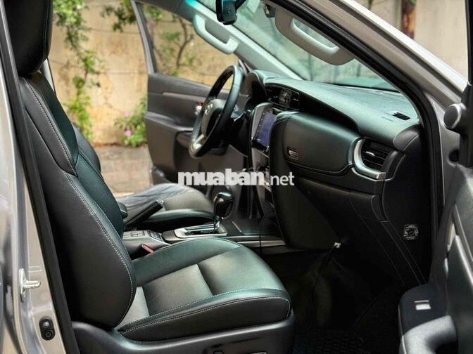 FORTUNER2.7 XĂNG TỰ ĐỘNG 2023 - XHĐ VAT - CÒN GIẢM