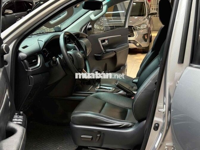 FORTUNER2.7 XĂNG TỰ ĐỘNG 2023 - XHĐ VAT - CÒN GIẢM