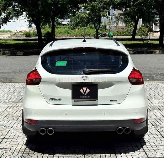 Ford Focus 2019 chỉ 9 vạn