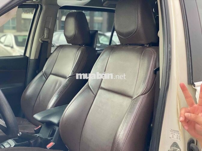Toyota Fortuner 2017 2.4G MT Trắng 132.000km