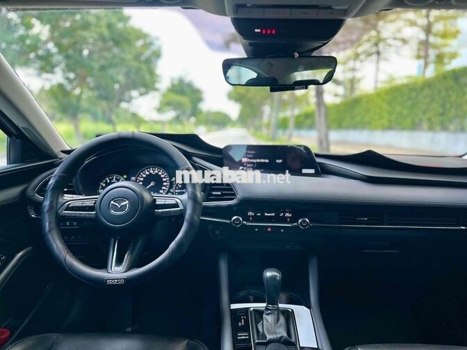 Mazda Mazda 3 Luxury 2023 Xám 18000 km