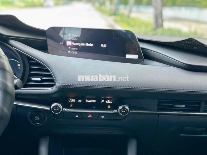 Mazda Mazda 3 Luxury 2023 Xám 18000 km