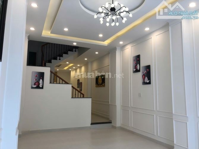 BÁN GẤP MT PHAN XÍCH LONG, 4x20M, 5 TẦNG  80M2 CHỈ 29.8 TỶ 