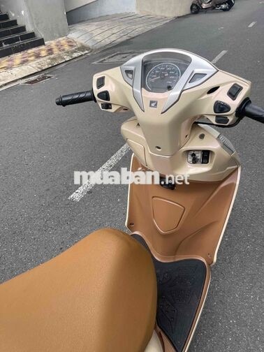 Honda Lead 125 2014 Vàng kem chính chủ