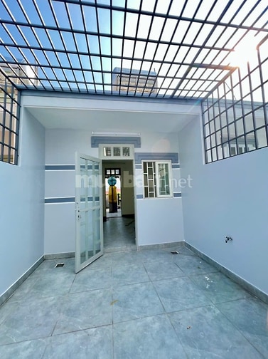 Nhà Phố 3 lầu Hẽm 6m cách 1 căn là MT Phú Định nối dài Ng Văn Luông Q6