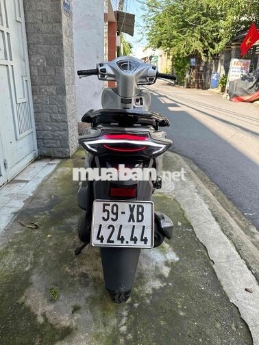 Honda Vision 2024 Smartkey Bạc 11.000 km