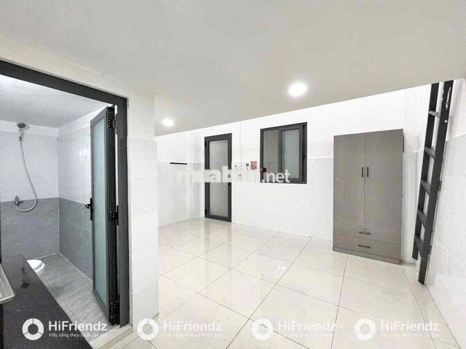 PHÒNG GÁC NGAY ĐẦM SEN - SẴN NỘI THẤT - GIỜ GIẤC TỰ DO - KO CHUNG CHỦ