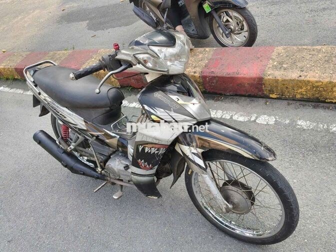 Yamaha Sirius Đen, Bạc Xe số