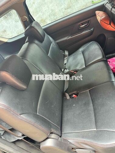Suzuki Ertiga 2019 Tự động Đen