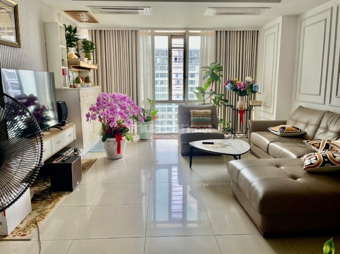 Bán CHCC Imperia Q2 (95m, 2PN giá 8 tỷ) SH, đặc biệt free xe hơi 