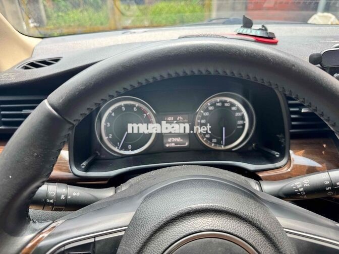 Suzuki Ertiga 2019 Tự động Đen