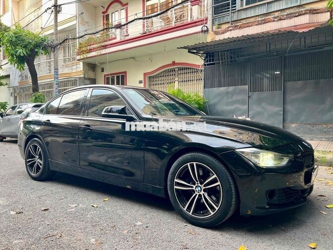 BMW 328i 2012 Đen Tự động 8 cấp