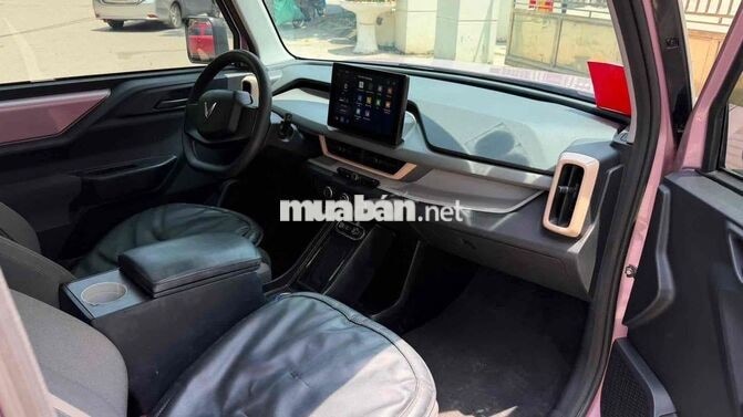 VinFast VF3 2024 Hồng tím 2200 km