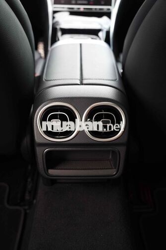 ✨Mercedes-Benz C300 AMG 2022 Xanh 20.000Km❤️