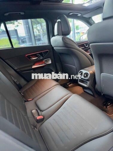 Mercedes-Benz GLC 300 V3 Trắng