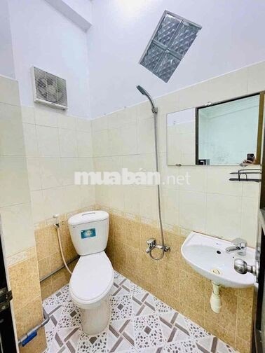 Căn hộ studio full nội thất ban công Cách Mạng Tháng 8 quận 10